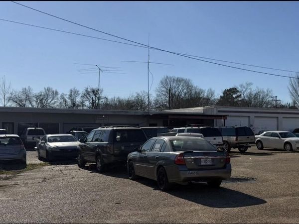 1237 University Boulevard, Jackson, MS 39204