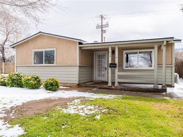 914 Acacia Court, Tehachapi, CA 93561