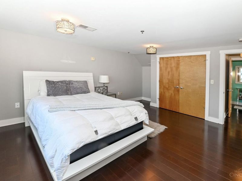 353 W Fourth Street, Cincinnati, OH 45202 Photo 25