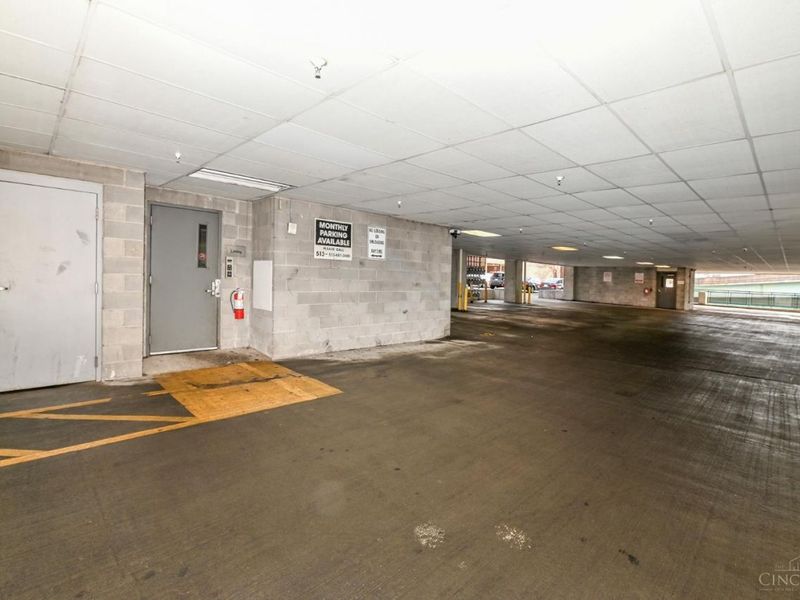 353 W Fourth Street, Cincinnati, OH 45202 Photo 43