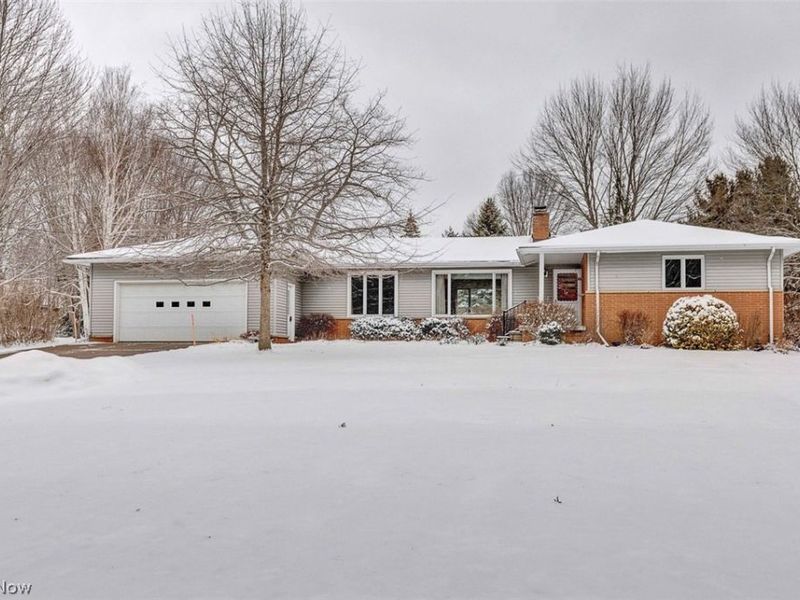 165 Paradise Road, Painesville Township, OH 44077 Photo 2