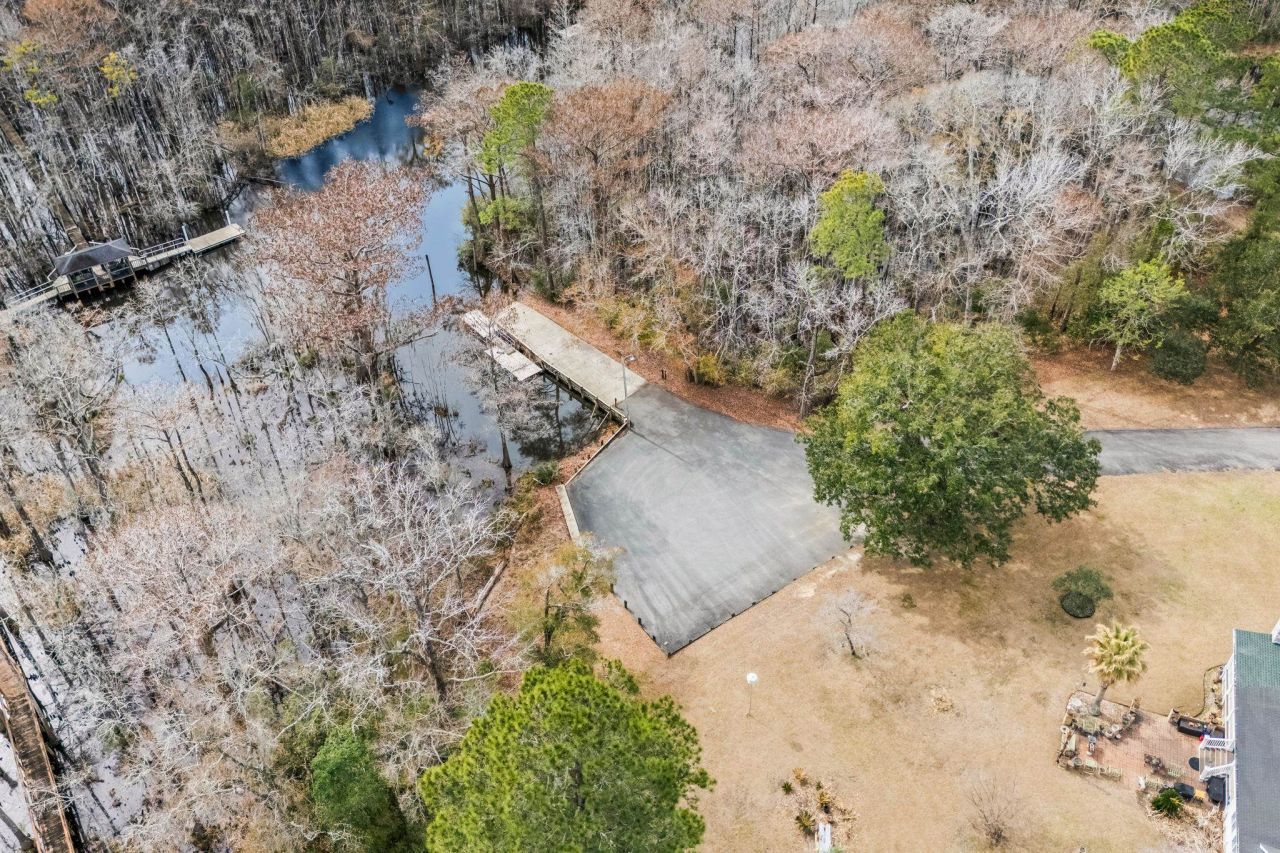 Tbd Shadow Moss Ln. Photo 31