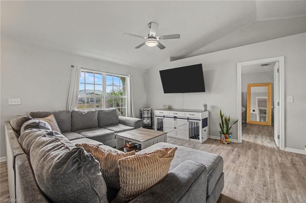 2706 SW 3rd Pl, Cape Coral, FL 33914 Photo