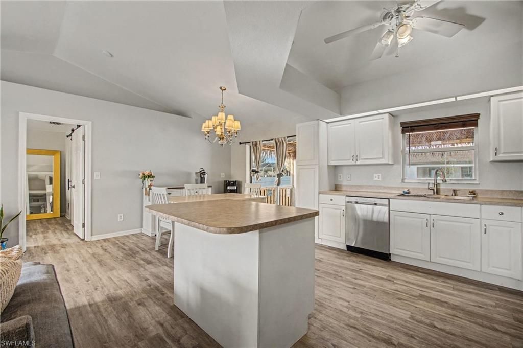 2706 SW 3rd Pl, Cape Coral, FL 33914 Photo