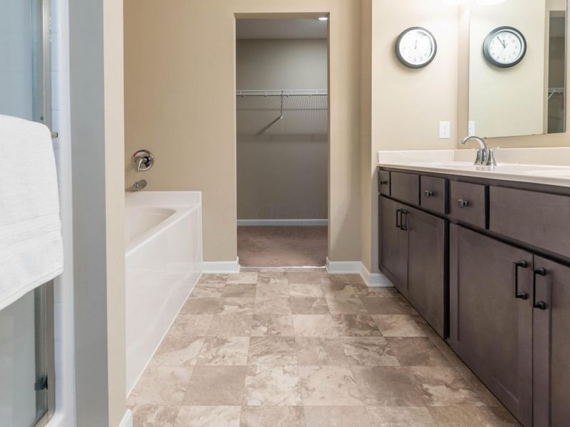 1239 Eagleton Boulevard, London, OH 43140 Photo 21