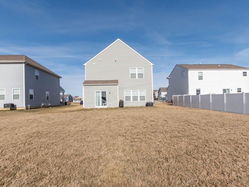 1239 Eagleton Boulevard, London, OH 43140 Photo 9