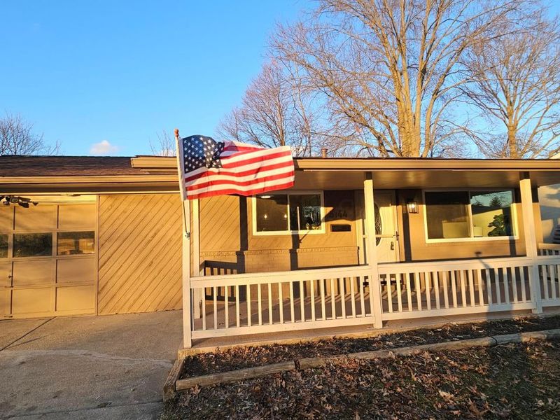 5144 Botsford Drive, Columbus, OH 43232 Photo 2