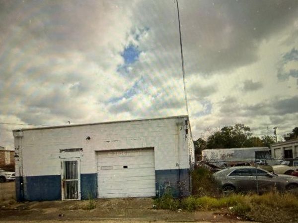 1311 University Boulevard, Jackson, MS 39204