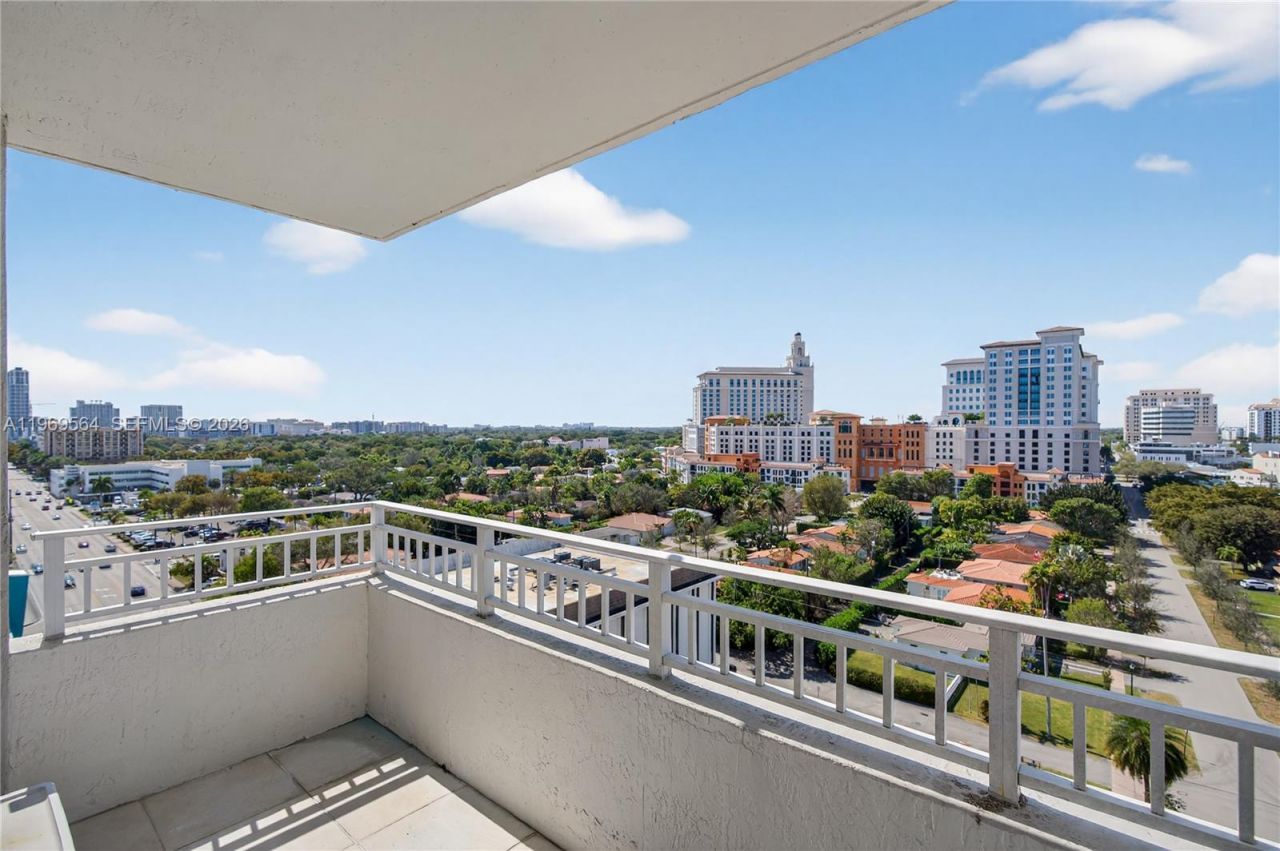 2351 Douglas Rd, Unit 1104, Miami, FL 33145 Photo