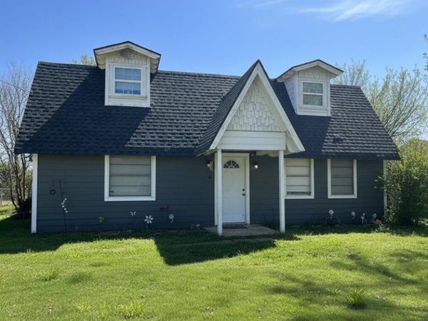 867 County Road 4131 , Cumby, TX 75433