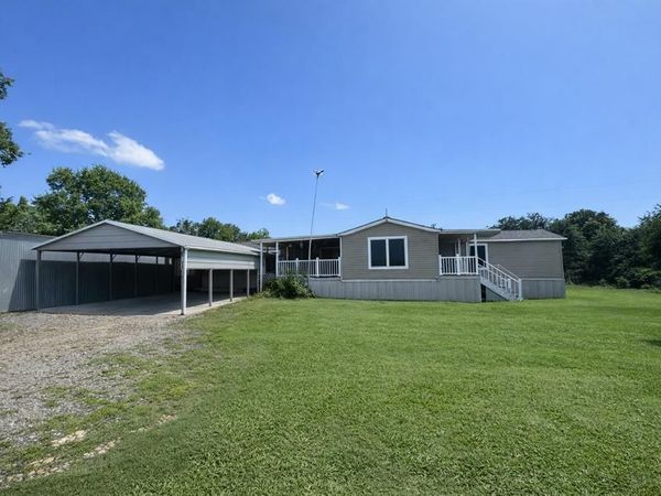 400 Avenue D, Point, TX 75472