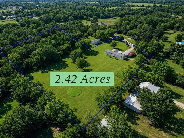400 Avenue D, Point, TX 75472
