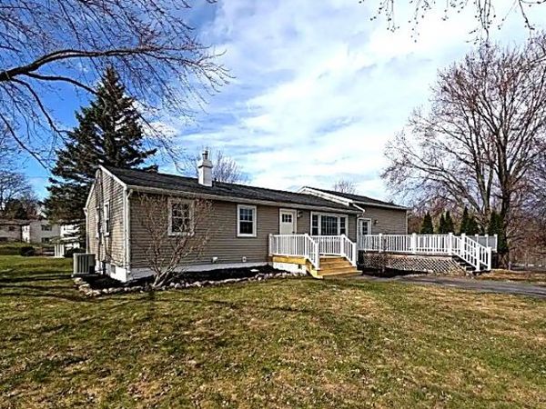 15 Aprille Lane, Rush, NY 14543