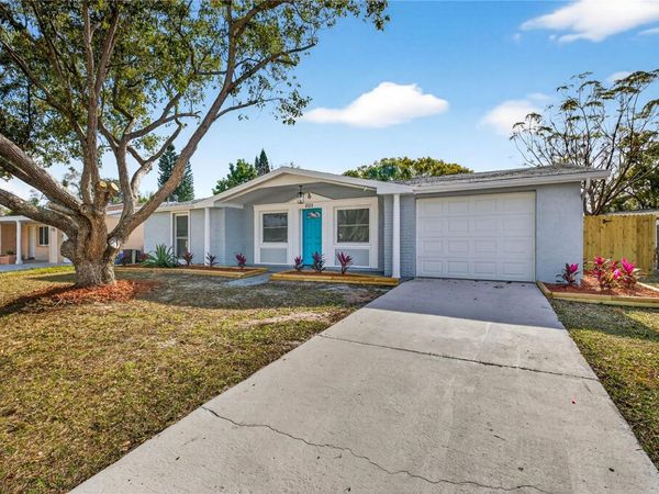 5111 SCHOOL ROAD, NEW PORT RICHEY, FL 34653