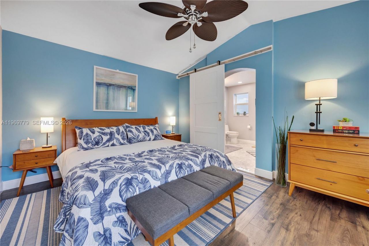 1690 Yellowheart Way , Hollywood, FL 33019 Photo