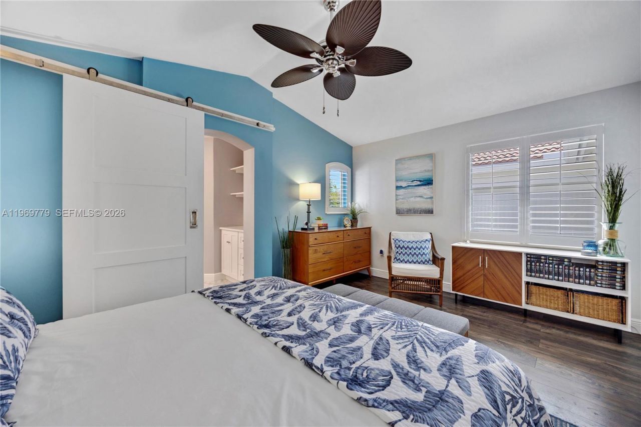 1690 Yellowheart Way , Hollywood, FL 33019 Photo