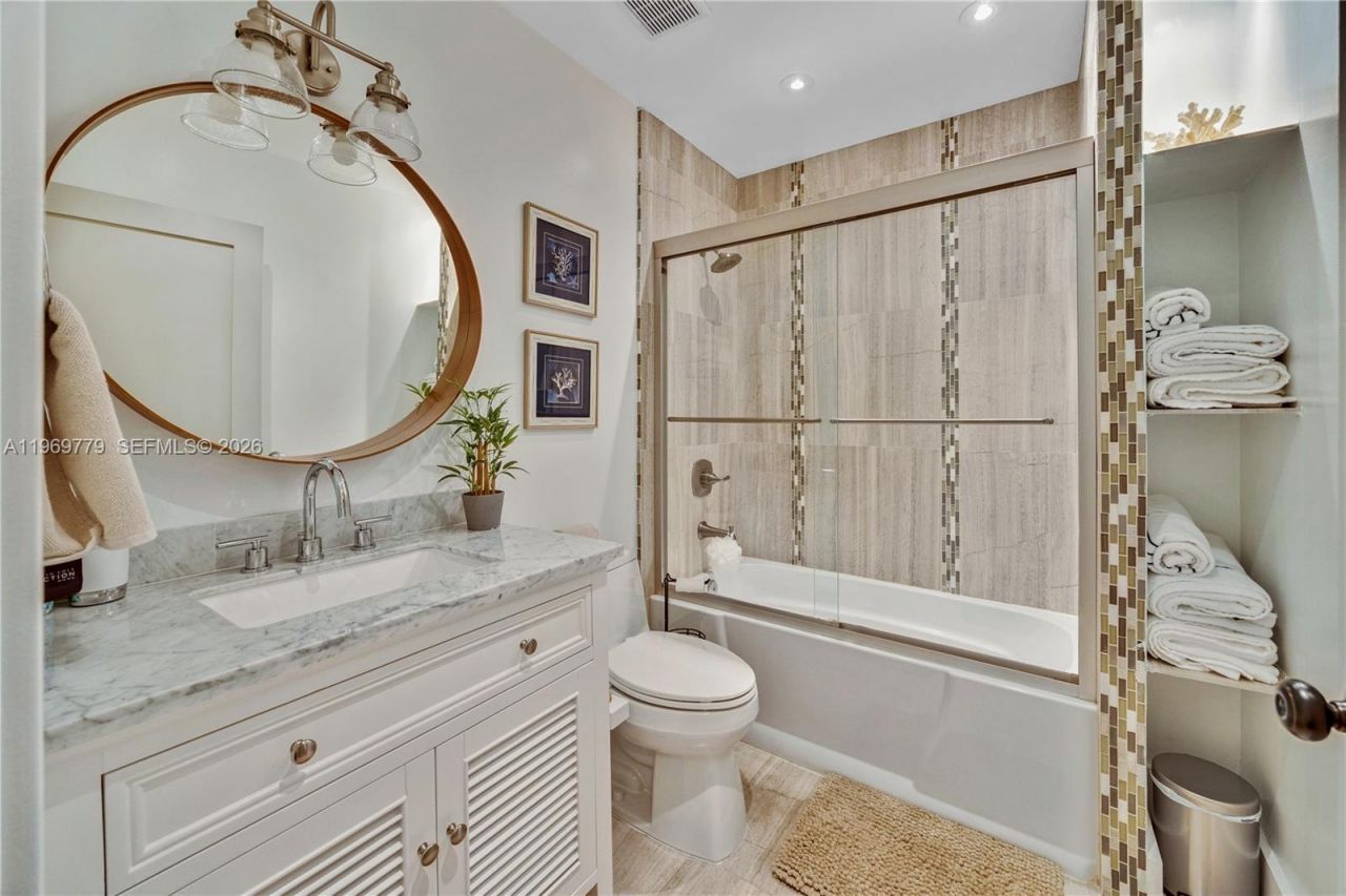 1690 Yellowheart Way , Hollywood, FL 33019 Photo