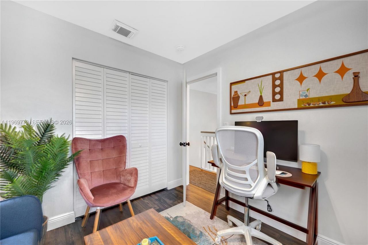 1690 Yellowheart Way , Hollywood, FL 33019 Photo