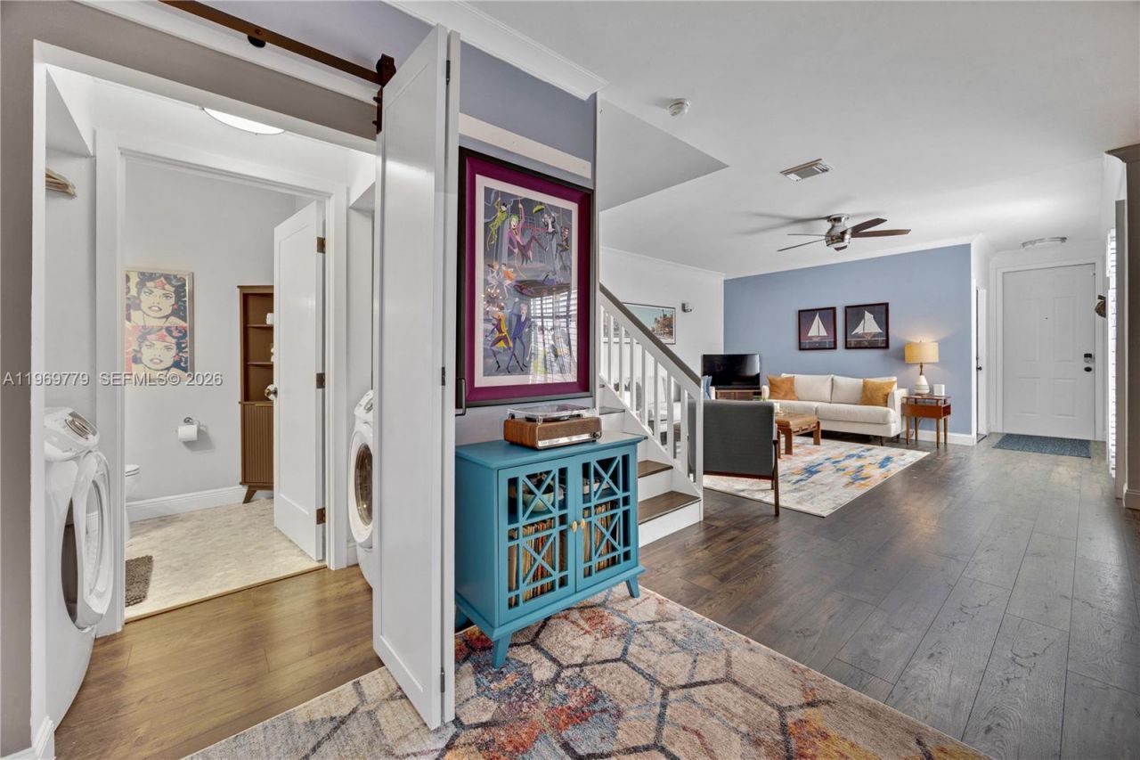 1690 Yellowheart Way , Hollywood, FL 33019 Photo