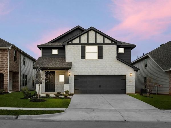 1716 Edgeway Drive, Aubrey, TX 76227