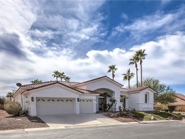 6765 Hidden Heritage Court, Las Vegas, NV 89110