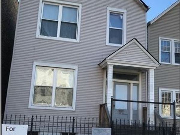 4536 S Wood Street, Unit 1F, Chicago, IL 60609