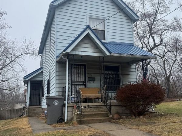 222 seneca Street, Youngstown, OH 44510