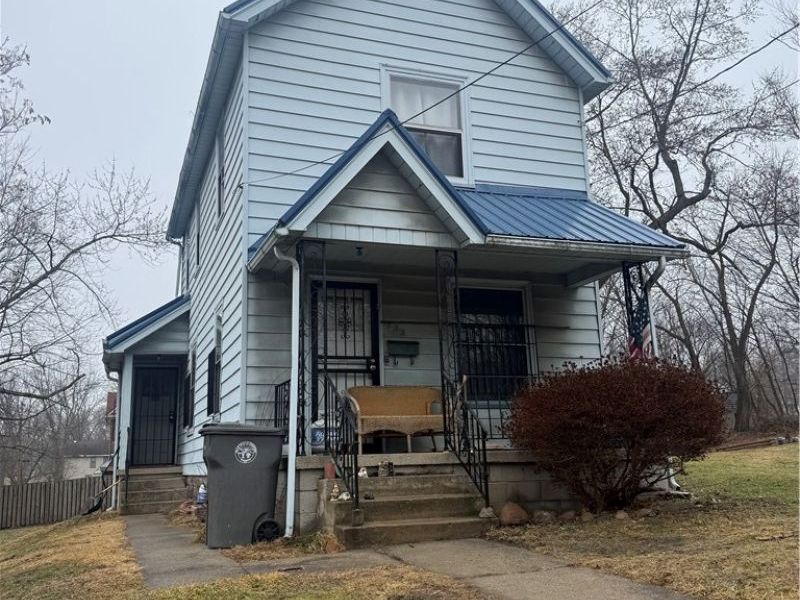 222 seneca Street, Youngstown, OH 44510 Photo 1