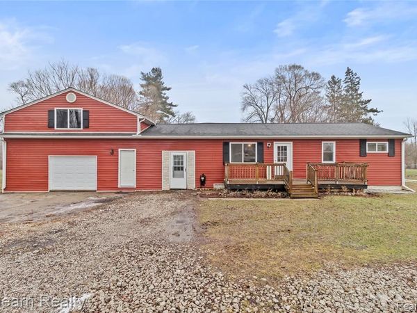 3053 Eastgate Street, Burton, MI 48519
