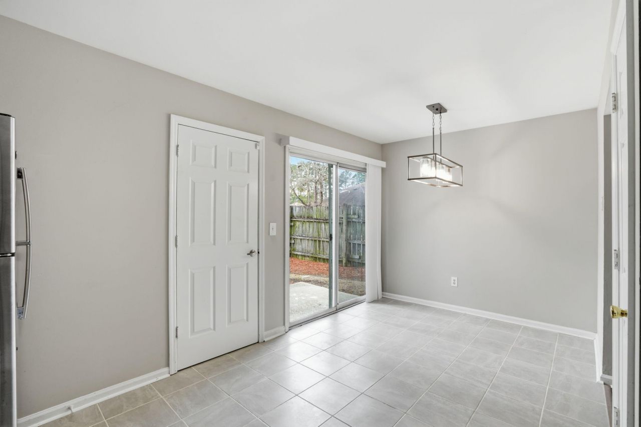 7881 Nummie Court Photo 11