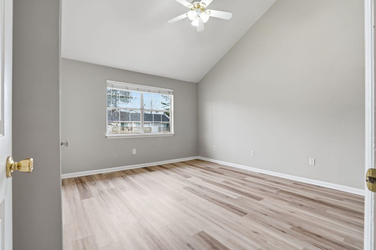 7881 Nummie Court Photo 17