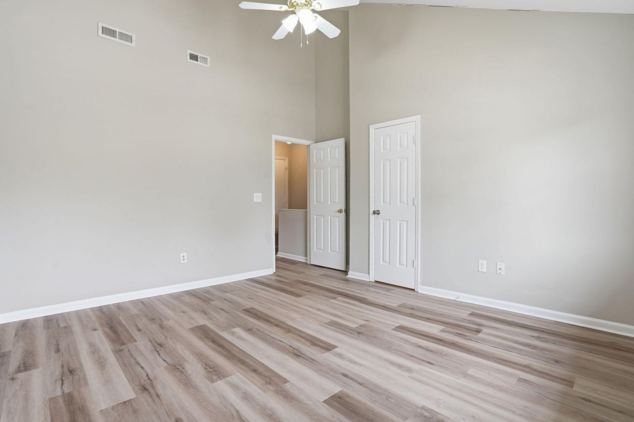 7881 Nummie Court Photo 18