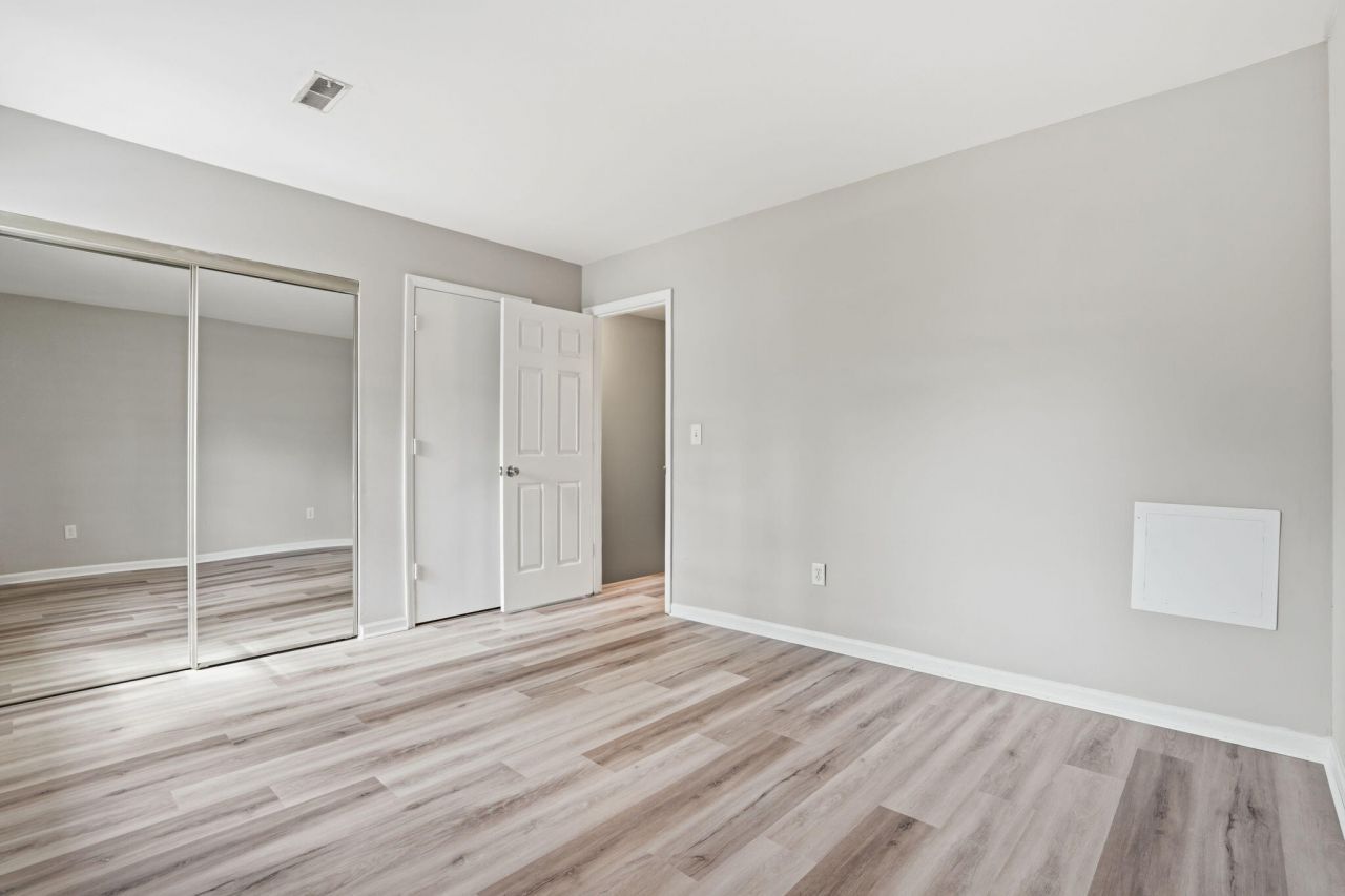 7881 Nummie Court Photo 20