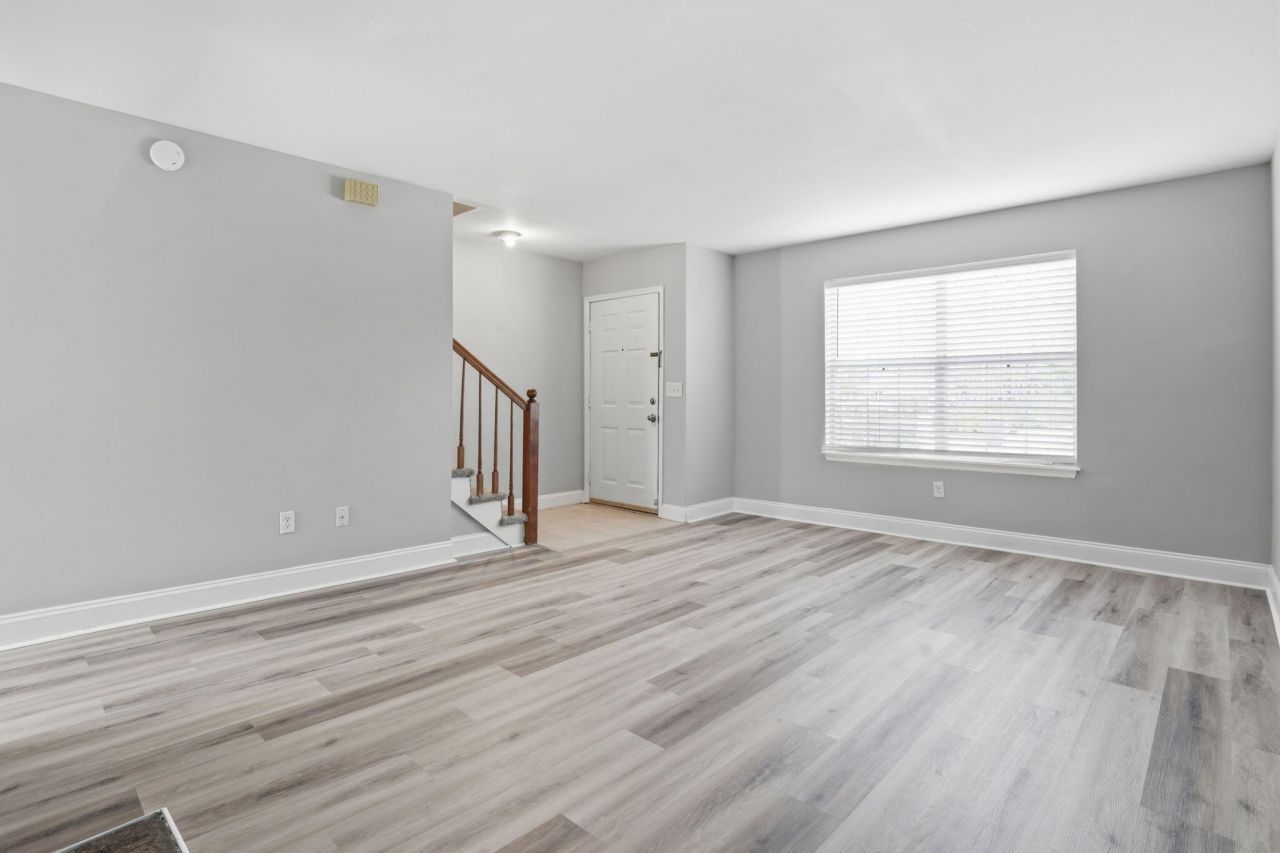 7881 Nummie Court Photo 7