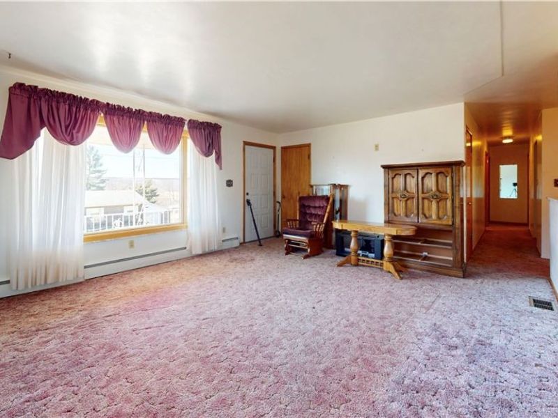 903 Logan Avenue, Mingo Junction, OH 43938 Photo 12