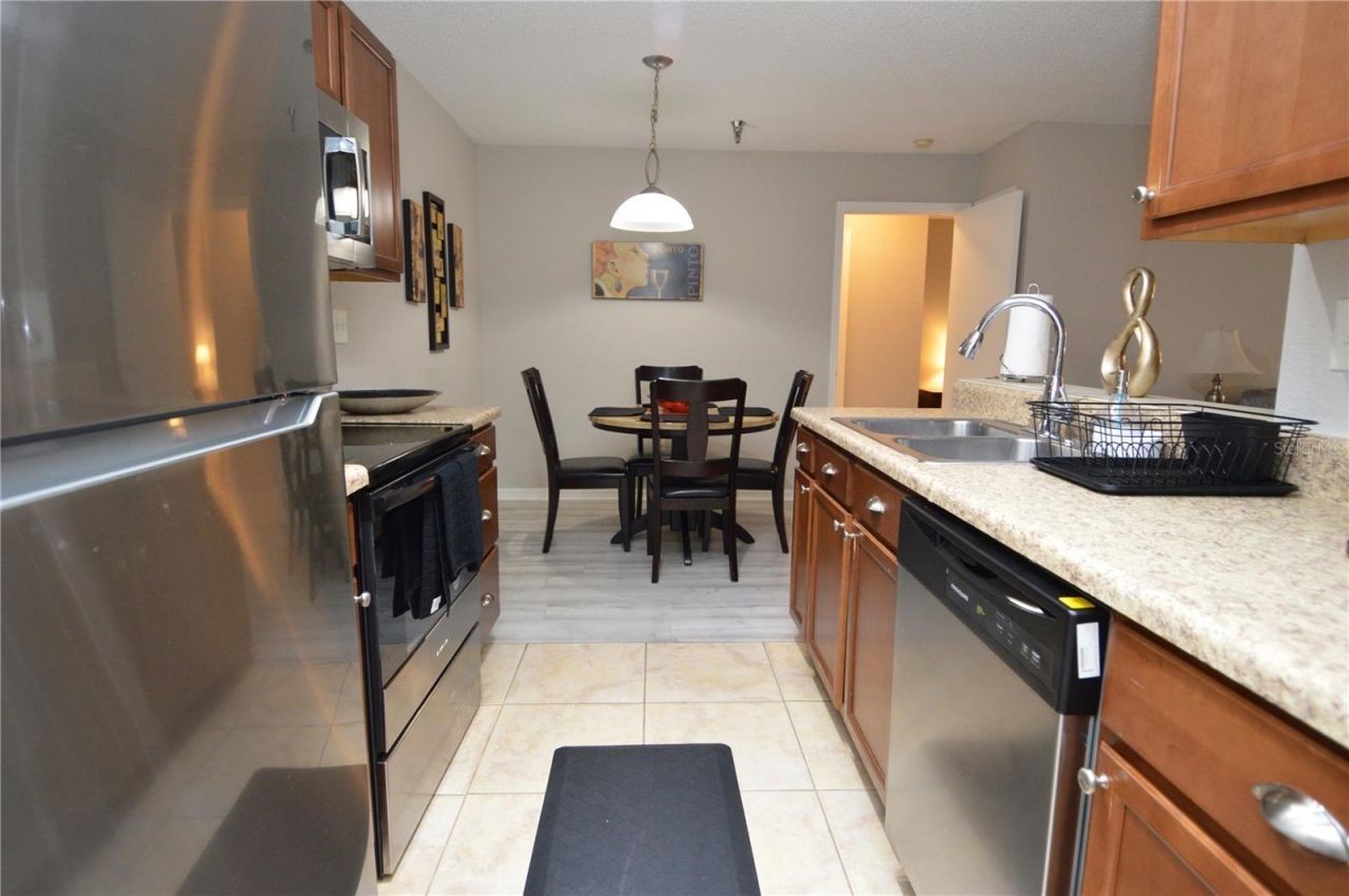 10265 Gandy Boulevard N, Unit 1711, Saint Petersburg, FL 33702 Photo