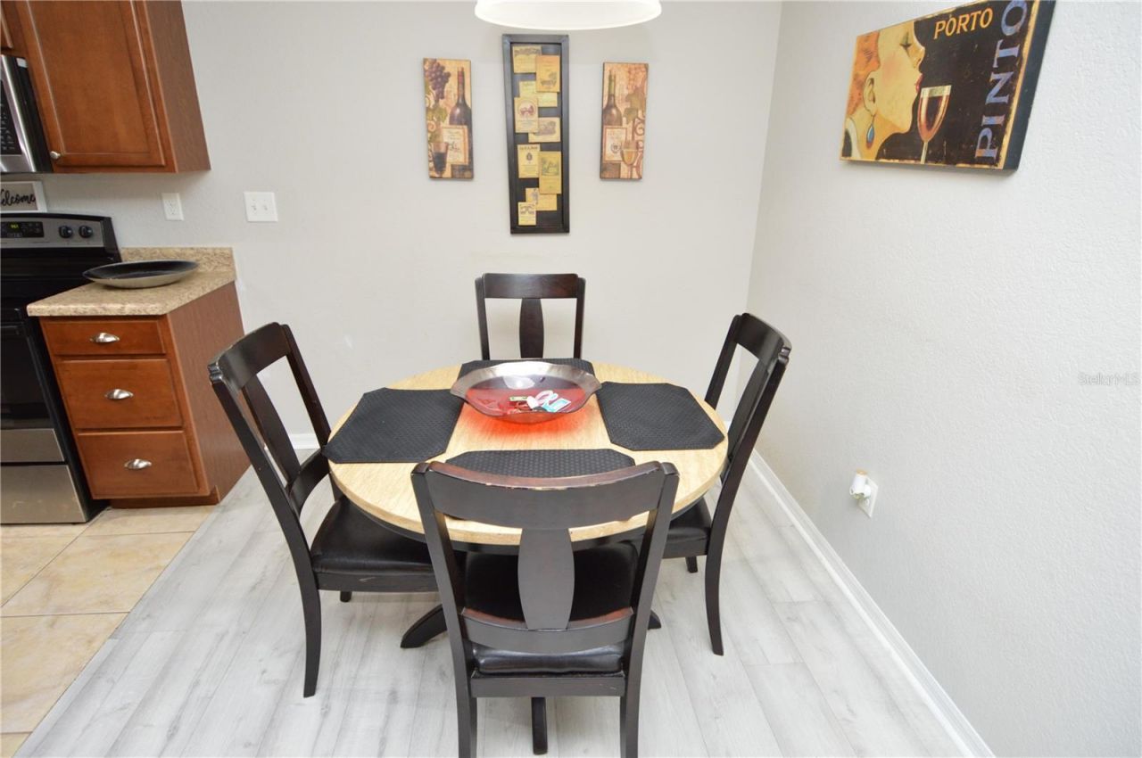 10265 Gandy Boulevard N, Unit 1711, Saint Petersburg, FL 33702 Photo