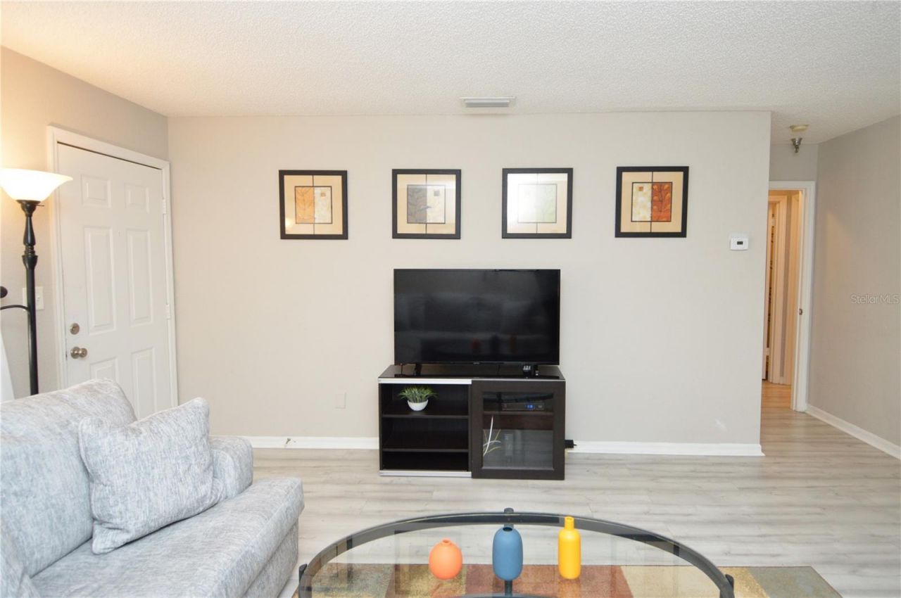 10265 Gandy Boulevard N, Unit 1711, Saint Petersburg, FL 33702 Photo