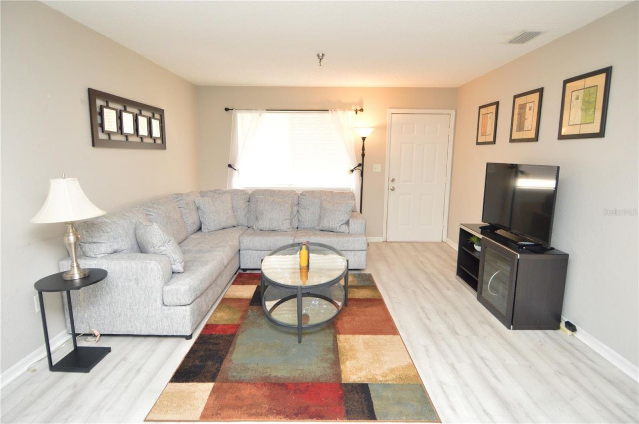 10265 Gandy Boulevard N, Unit 1711, Saint Petersburg, FL 33702 Photo