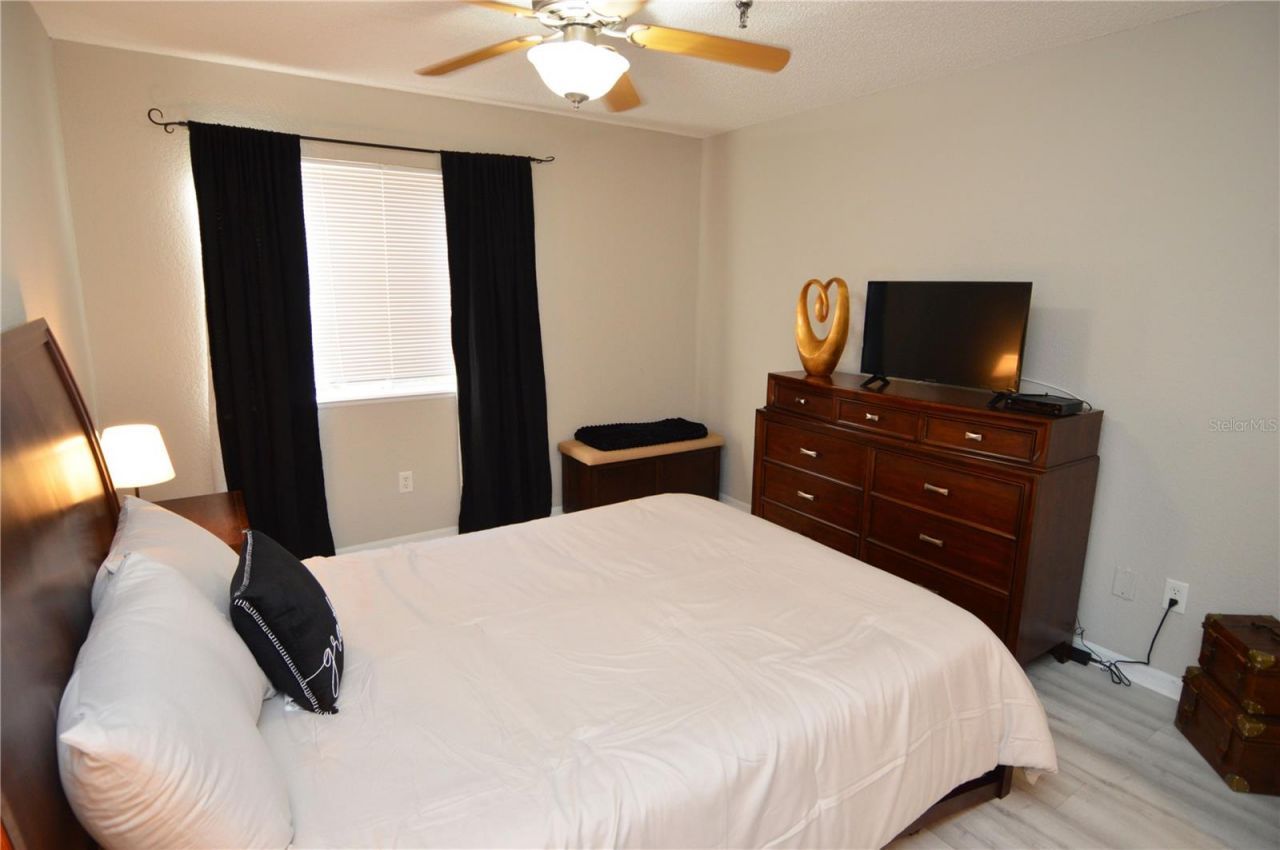 10265 Gandy Boulevard N, Unit 1711, Saint Petersburg, FL 33702 Photo