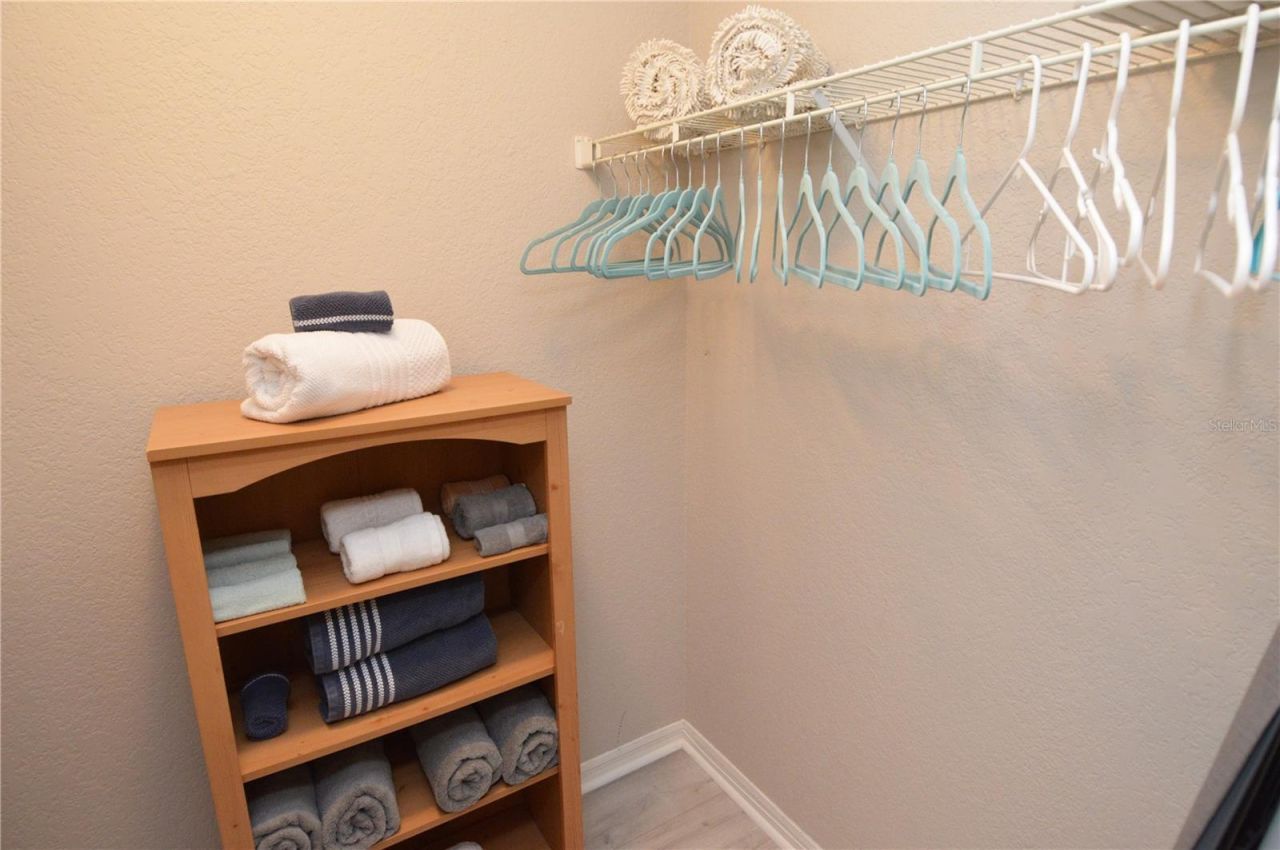 10265 Gandy Boulevard N, Unit 1711, Saint Petersburg, FL 33702 Photo