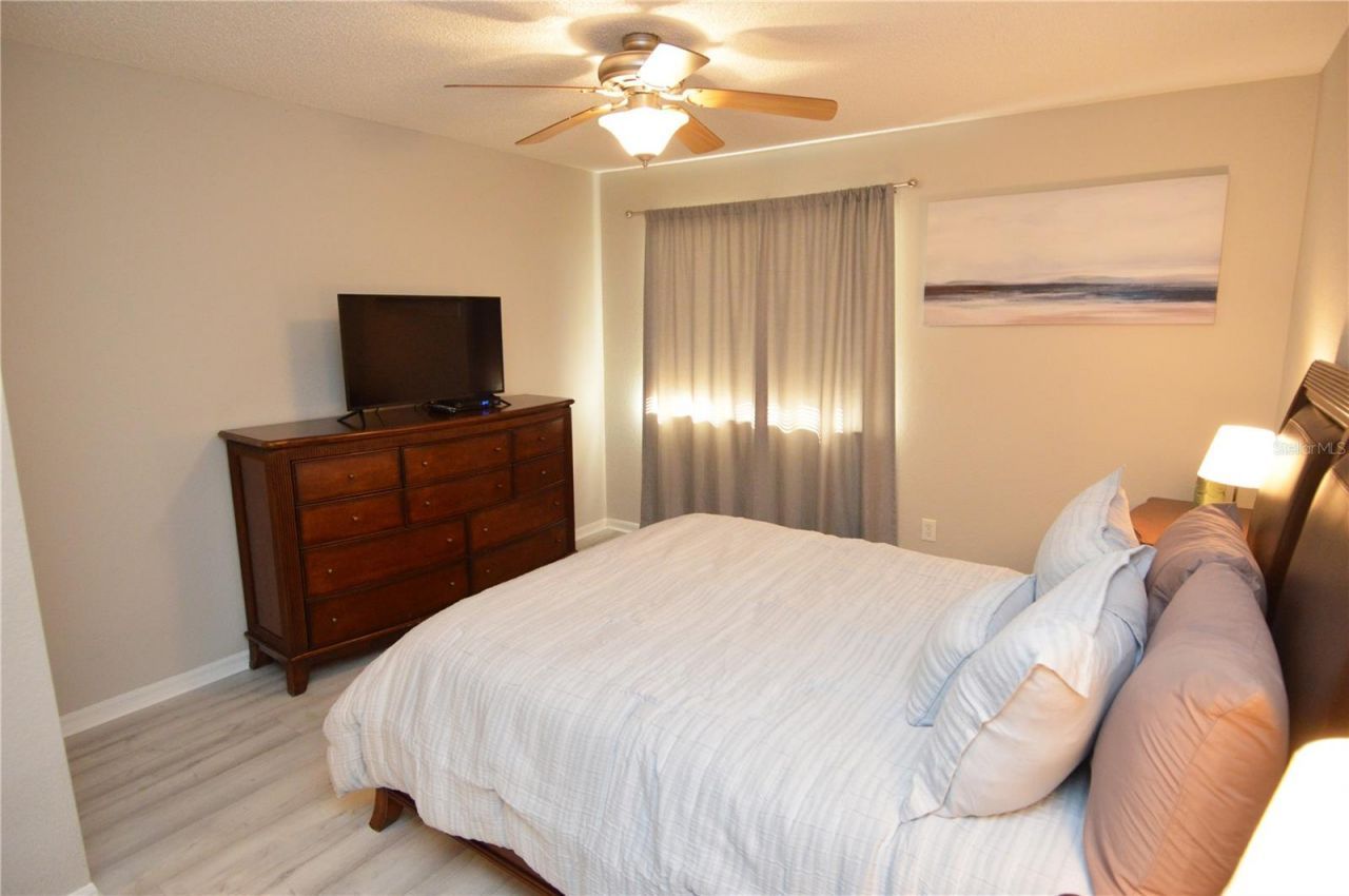 10265 Gandy Boulevard N, Unit 1711, Saint Petersburg, FL 33702 Photo