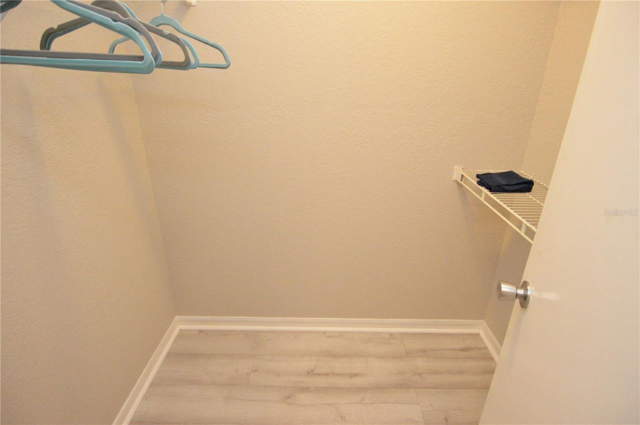 10265 Gandy Boulevard N, Unit 1711, Saint Petersburg, FL 33702 Photo