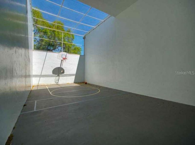 10265 Gandy Boulevard N, Unit 1711, Saint Petersburg, FL 33702 Photo