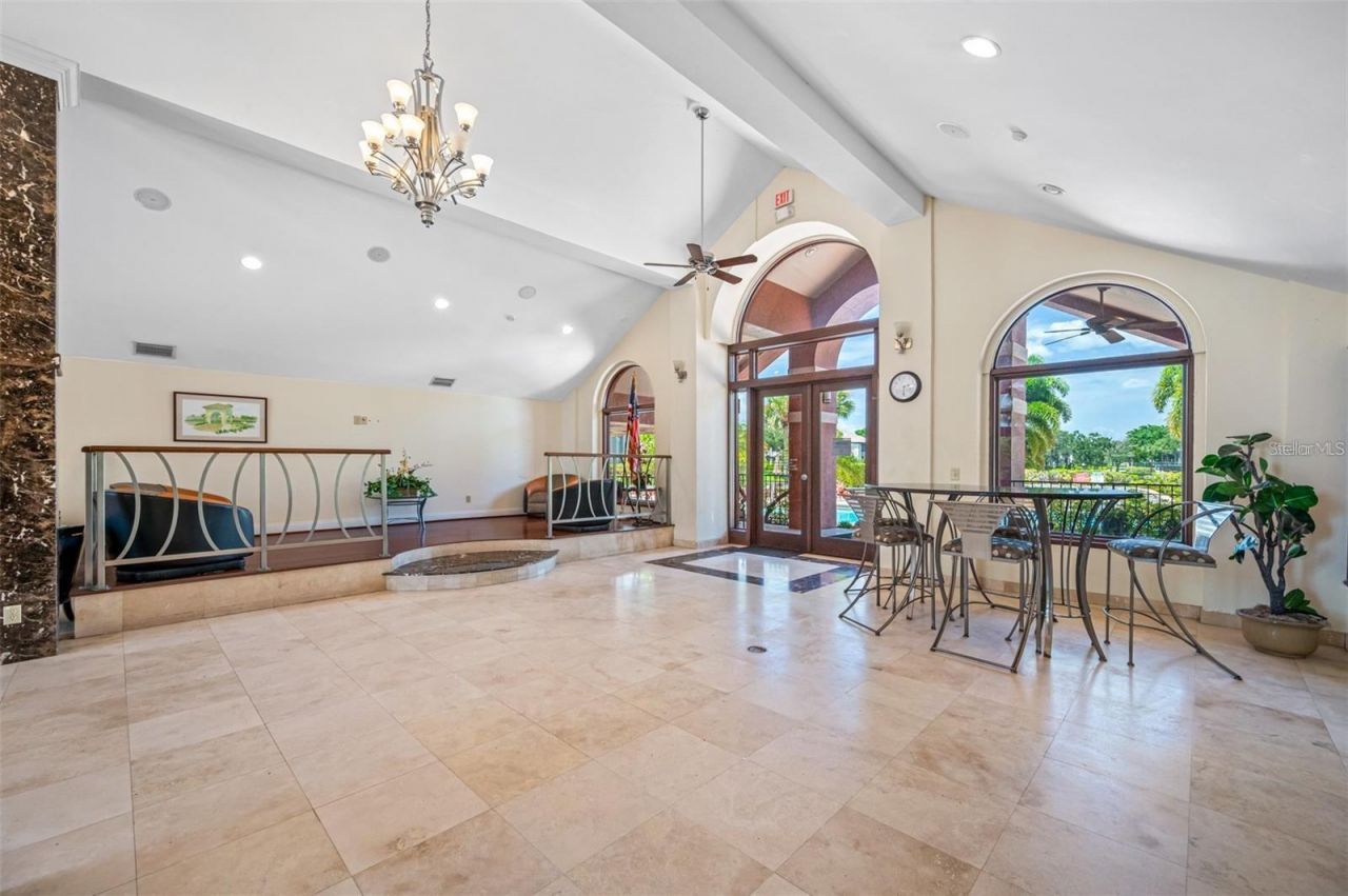 10265 Gandy Boulevard N, Unit 1711, Saint Petersburg, FL 33702 Photo