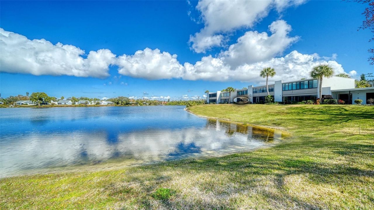 214 Lakewood Drive, Unit 214, Bradenton, FL 34210 Photo