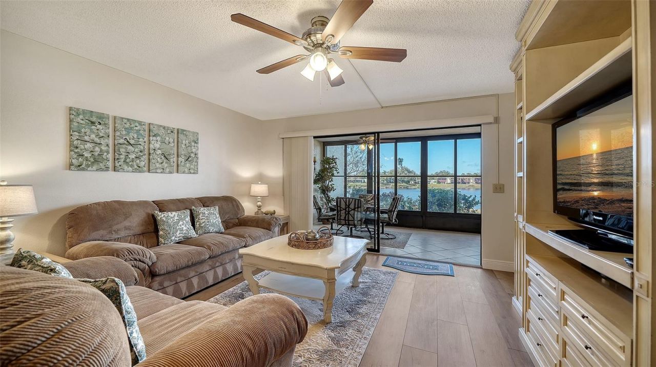 214 Lakewood Drive, Unit 214, Bradenton, FL 34210 Photo