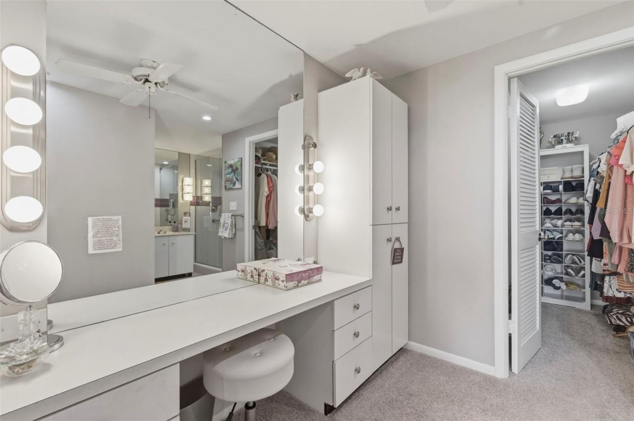 1 Beach Drive Se, Unit 1109, Saint Petersburg, FL 33701 Photo