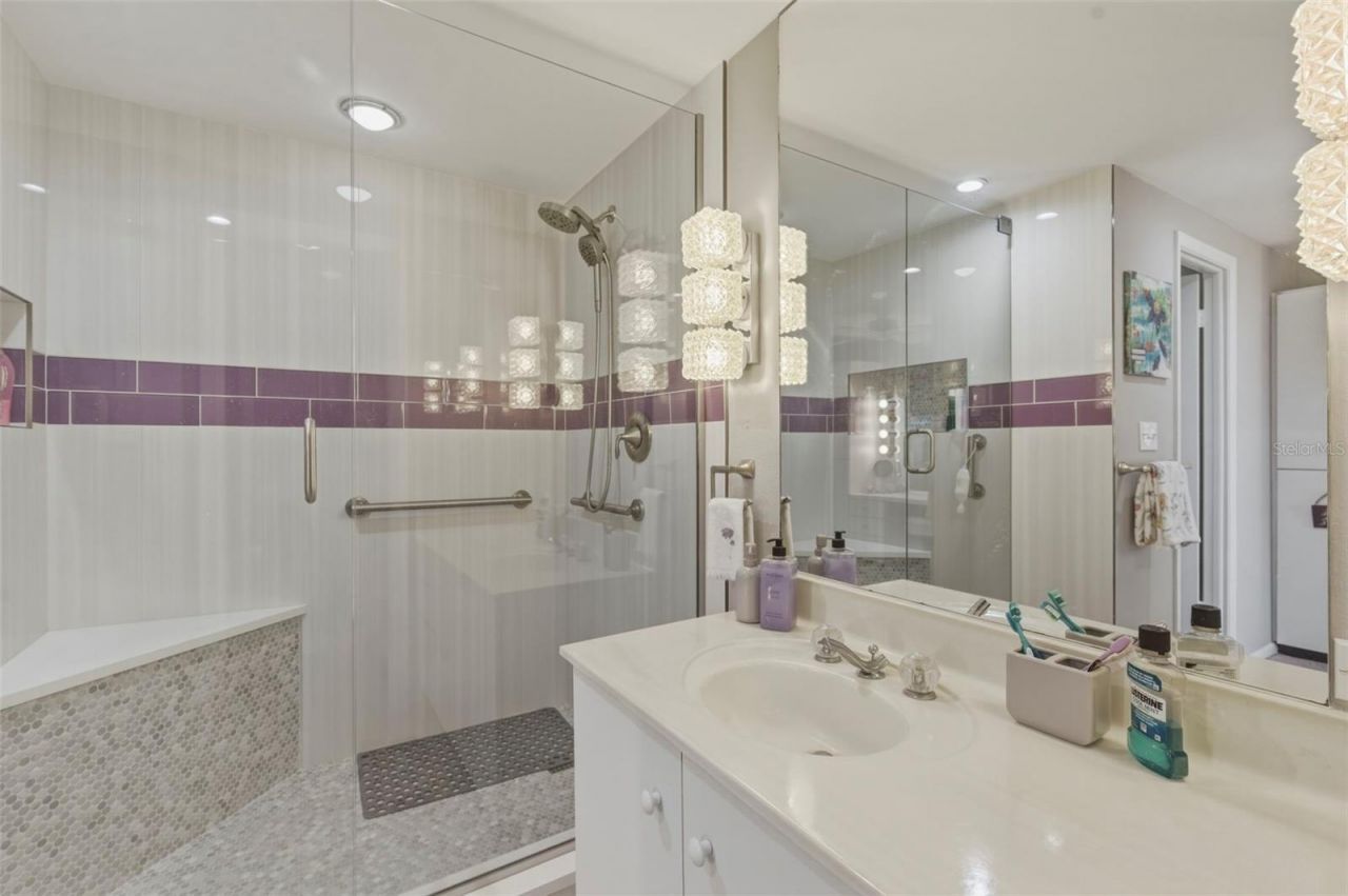 1 Beach Drive Se, Unit 1109, Saint Petersburg, FL 33701 Photo