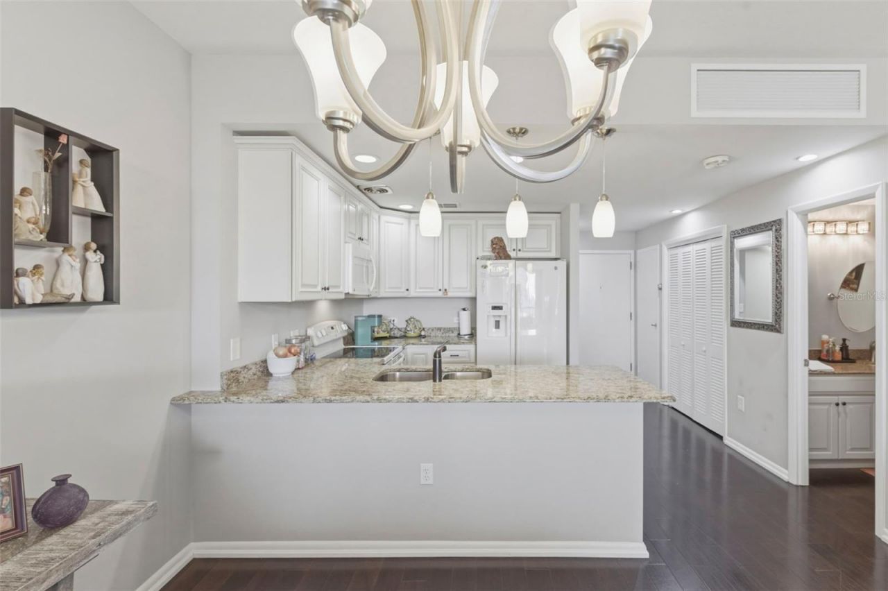 1 Beach Drive Se, Unit 1109, Saint Petersburg, FL 33701 Photo